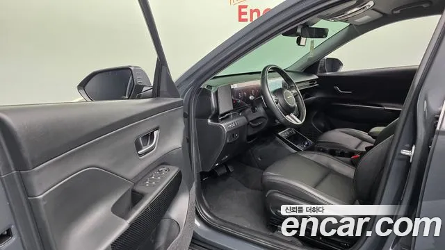 Hyundai Kona SX2 — Фото автомобиля 15