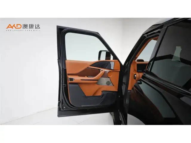 BYD U8 — Фото автомобиля 10