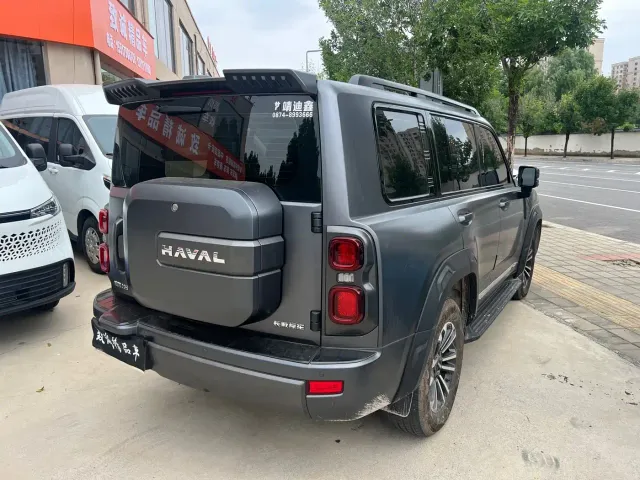 Haval H9 — Фото автомобиля 10