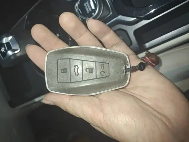 Geely ICON — Фото автомобиля 8
