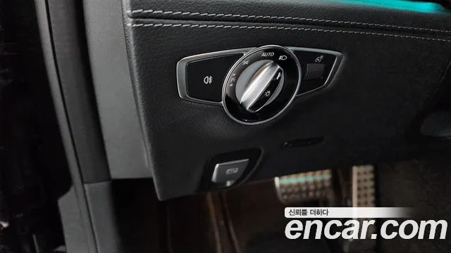 Mercedes-Benz AMG GT 4 двери 43 4MATIC+ — Фото автомобиля 28