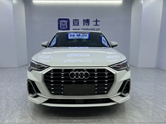 Audi Q3 — Фото автомобиля 2