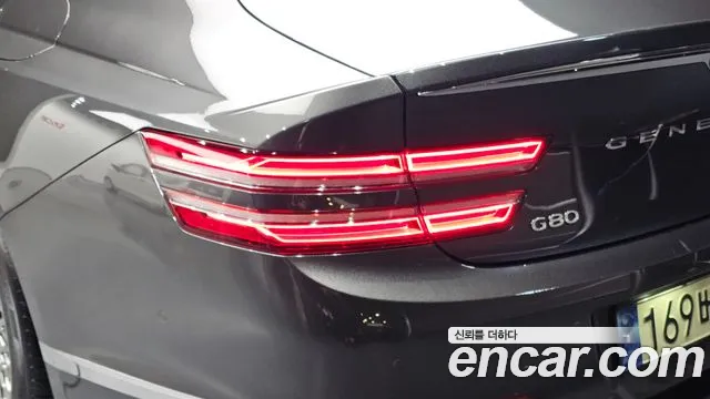 Genesis G80 Бензин 2.5 турбо AWD — Фото автомобиля 20
