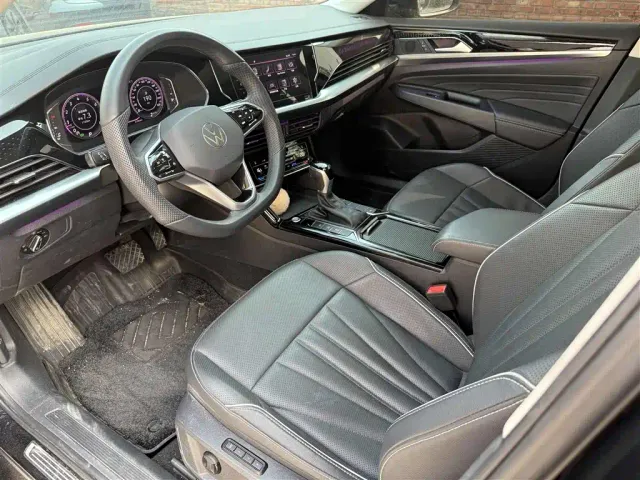 Volkswagen Passat — Фото автомобиля 9