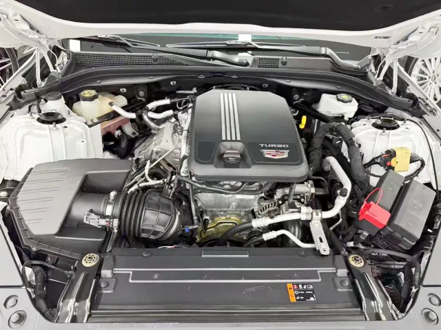 Cadillac CT5 — Фото автомобиля 23