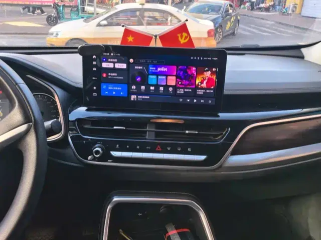 Haval H6 — Фото автомобиля 13