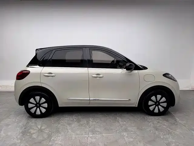Wuling Bingo — Фото автомобиля 4