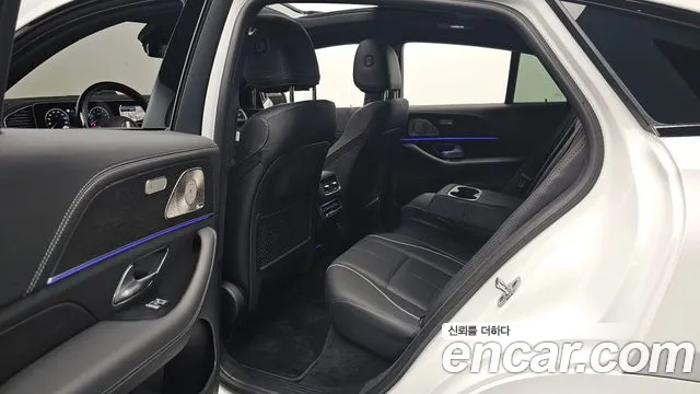 Mercedes-Benz GLE-Class — Фото автомобиля 11