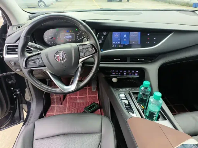 Buick Enclave — Фото автомобиля 9