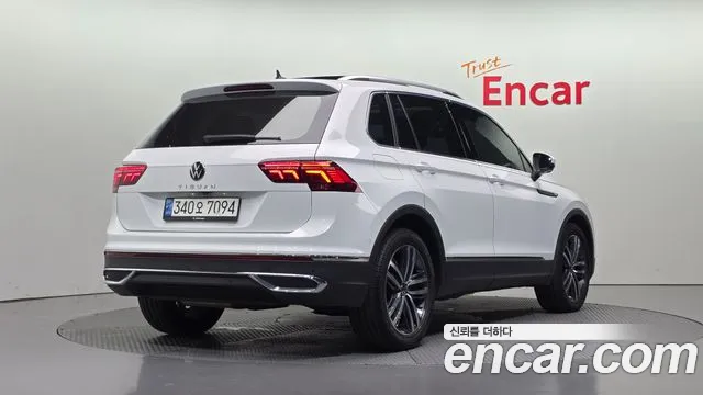 Volkswagen Tiguan Generation 2 — Фото автомобиля 2
