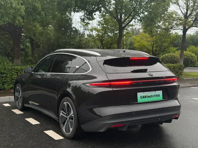 Nio ET5 Touring — Фото автомобиля 10