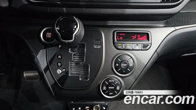 Kia RAY Новый Kia Ray Signature — Фото автомобиля 9