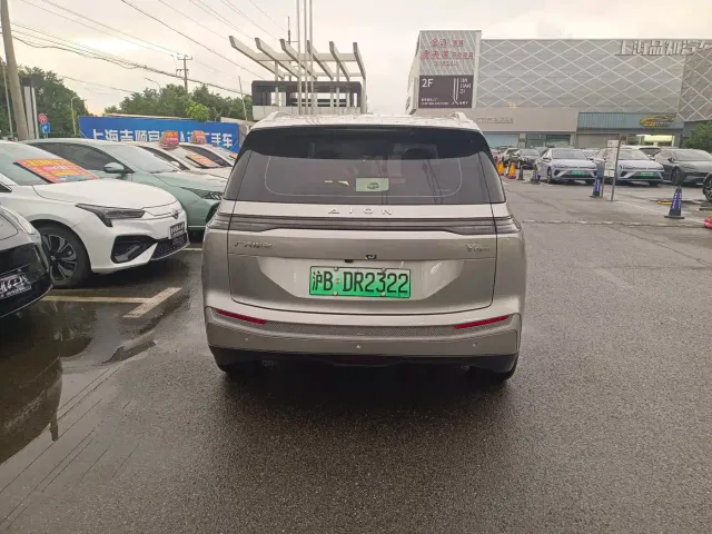 GAC Aion Y — Фото автомобиля 5