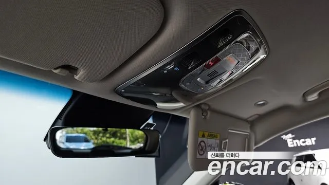 Genesis GV70 — Фото автомобиля 19