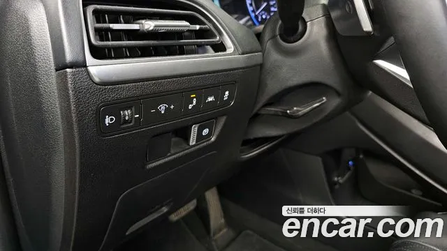 Hyundai Palisade Palisade Дизель 2.2 2WD — Фото автомобиля 16
