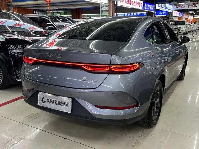 BYD Qin PLUS — Фото автомобиля 6