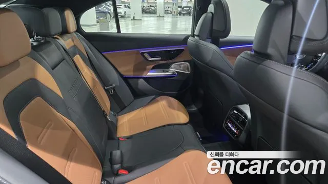 Mercedes-Benz E-Class W214 — Фото автомобиля 20