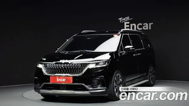 Фотография автомобиля — Kia Carnival Generation 4