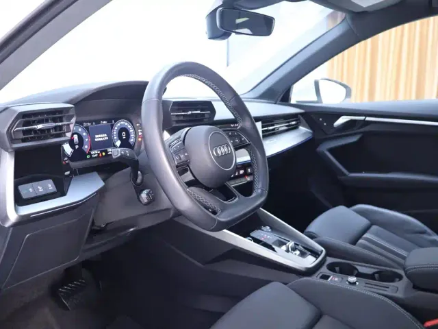 Audi A3 — Фото автомобиля 11