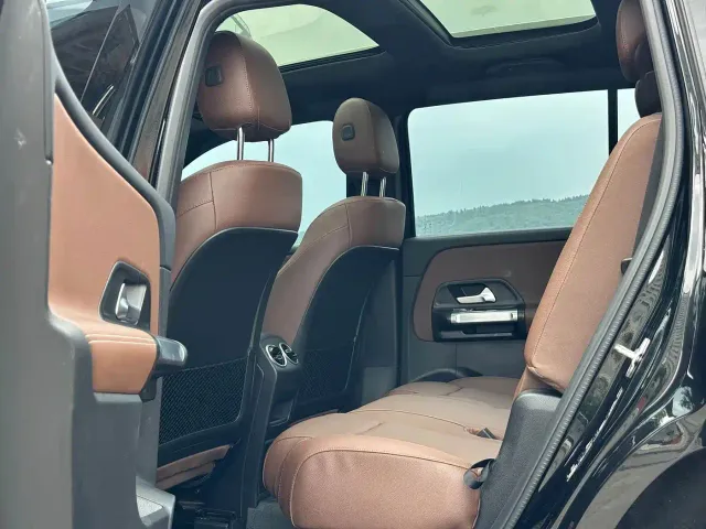 Mercedes-Benz GLB-Class — Фото автомобиля 15