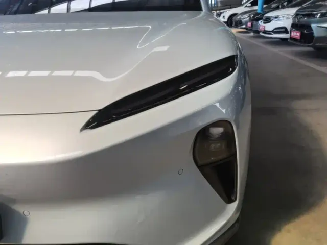 Nio ET5 Touring — Фото автомобиля 23