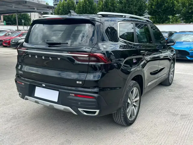 Geely Haoyue — Фото автомобиля 8