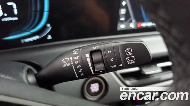 Kia Seltos Бензин 1.6 турбо 2WD — Фото автомобиля 30