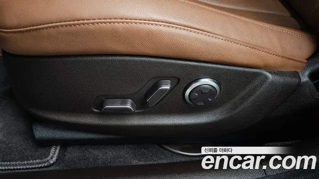 Genesis G80 Бензин 3.5 турбо AWD — Фото автомобиля 28