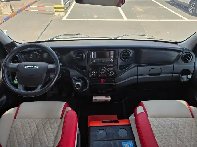 Iveco Daily — Фото автомобиля 11