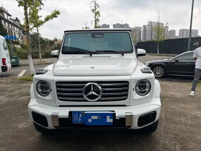 Mercedes-Benz G-Class — Фото автомобиля 2