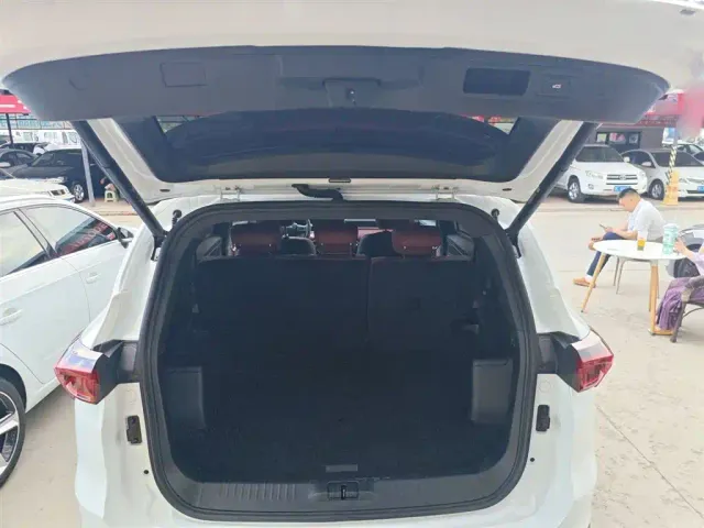 Jetour X70 Plus — Фото автомобиля 7