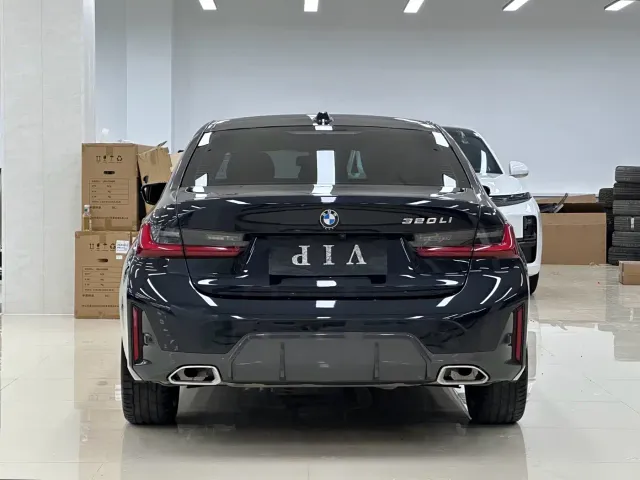 BMW 3 Series — Фото автомобиля 4