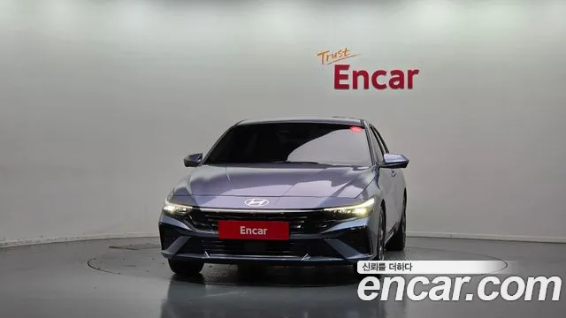 Hyundai Avante — Фото автомобиля 3