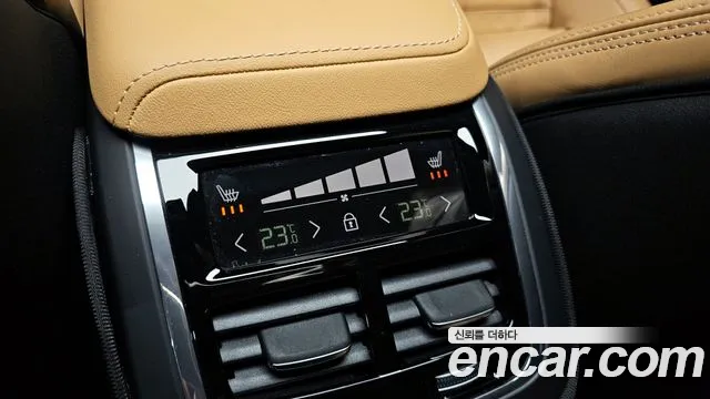 Вольво S60 S60 третьего поколения B5 Ultimate Bright — Фото автомобиля 18