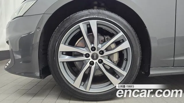 Audi A6 C8 — Фото автомобиля 5