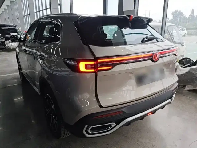 Changan CS55 Plus — Фото автомобиля 4