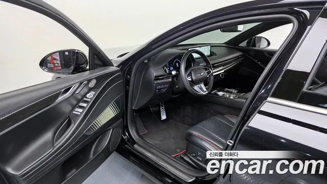 Genesis G80 Бензин 3.5 турбо AWD — Фото автомобиля 10