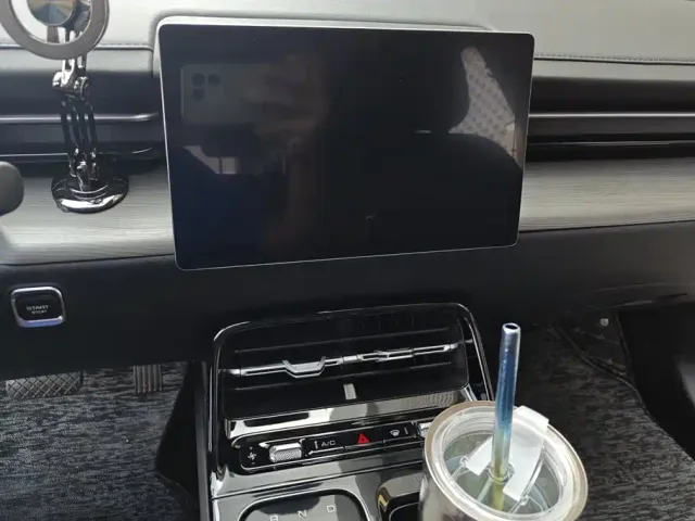 Wuling Starlight — Фото автомобиля 13