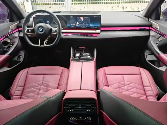 BMW 5 Series — Фото автомобиля 12