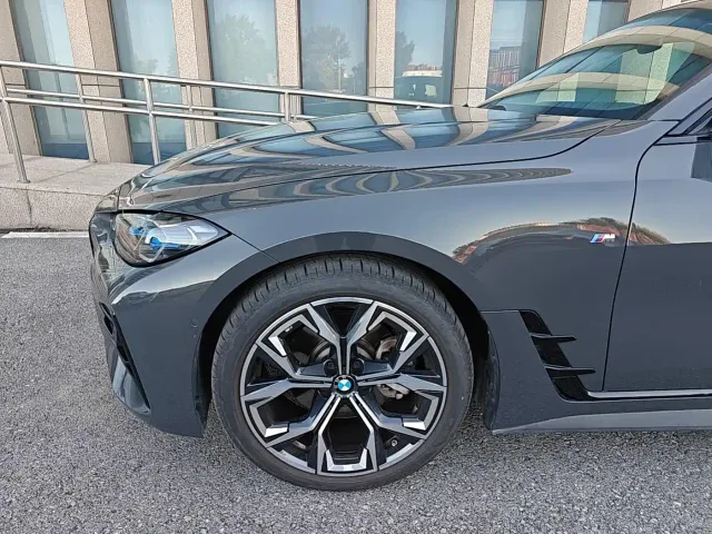 BMW 4 Series — Фото автомобиля 3