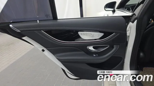 Mercedes-Benz AMG GT X290 (2018–2026) — Фото автомобиля 14