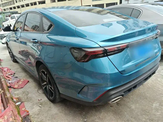 Geely Binrui — Фото автомобиля 4