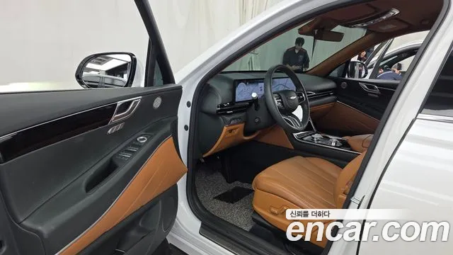 Genesis GV80 — Фото автомобиля 15