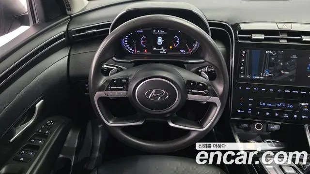 Hyundai Tucson Tucson (NX4) Дизель 2.0 2WD — Фото автомобиля 13