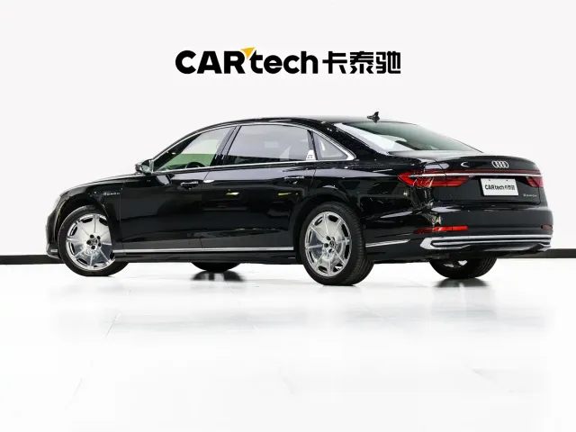 Audi A8 — Фото автомобиля 6