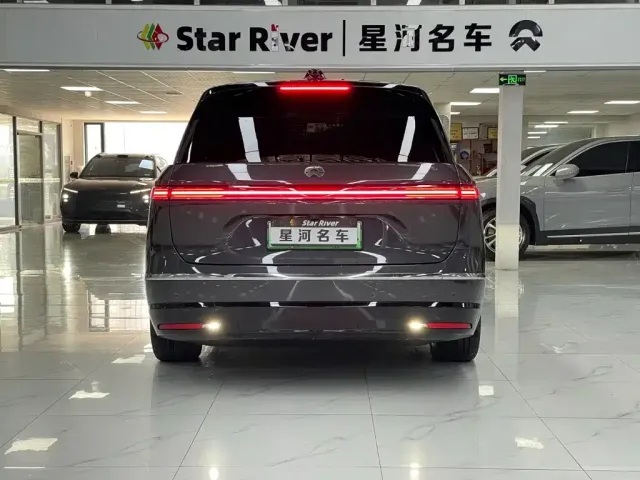 Nio ES8 — Фото автомобиля 6