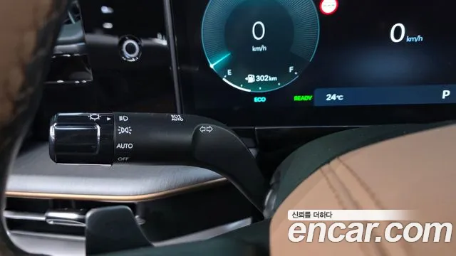 Hyundai Grandeur GN7 — Фото автомобиля 25