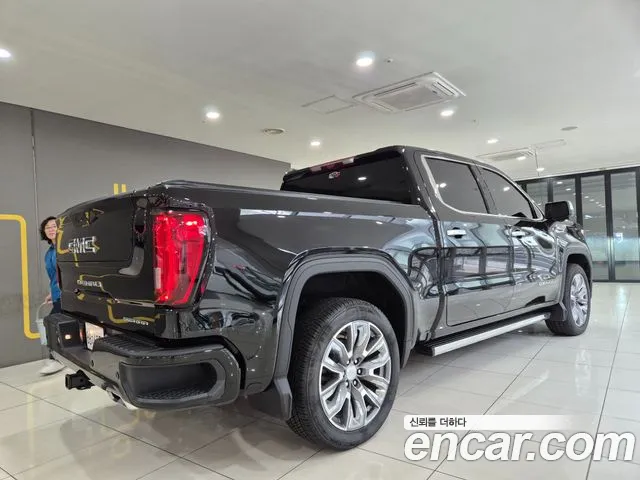 GMC Sierra — Фото автомобиля 5