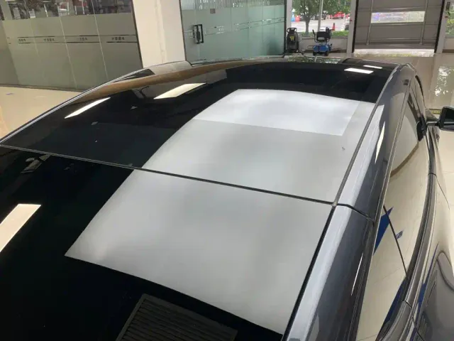 Tesla Model Y — Фото автомобиля 6