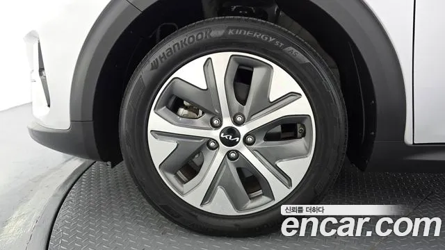 Kia Niro Niro Plus Air — Фото автомобиля 5